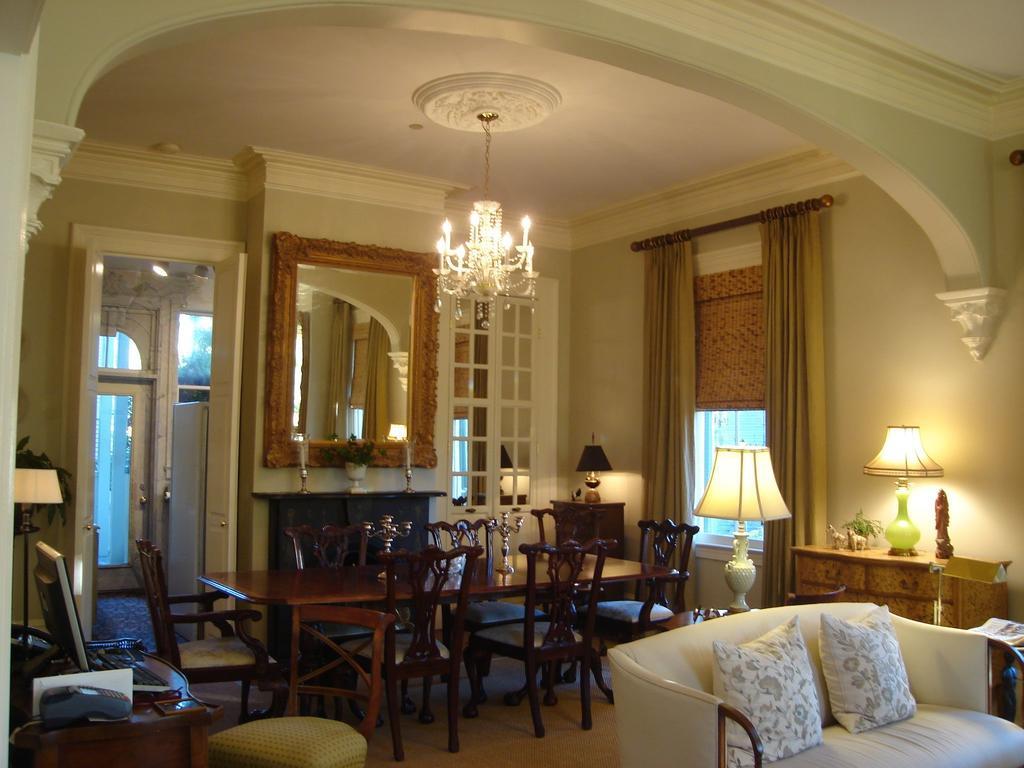 Catherine Ward House Inn Саванна Экстерьер фото